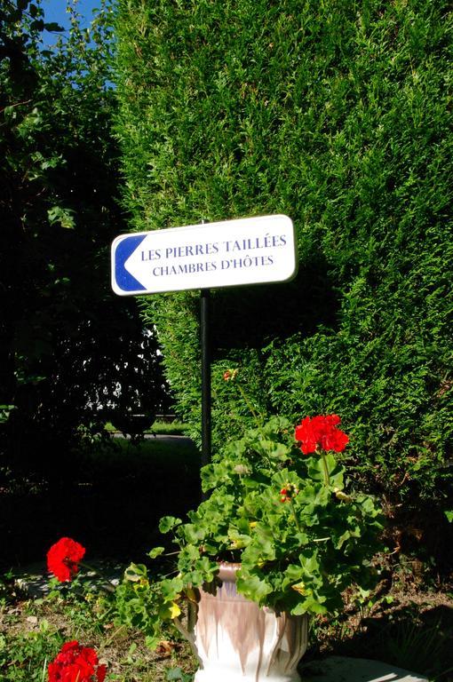 Chambres d'Hôtes Les Pierres Taillées Thenesol Exterior foto