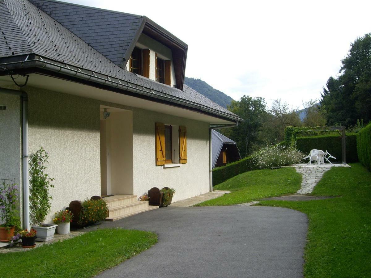 Chambres d'Hôtes Les Pierres Taillées Thenesol Exterior foto